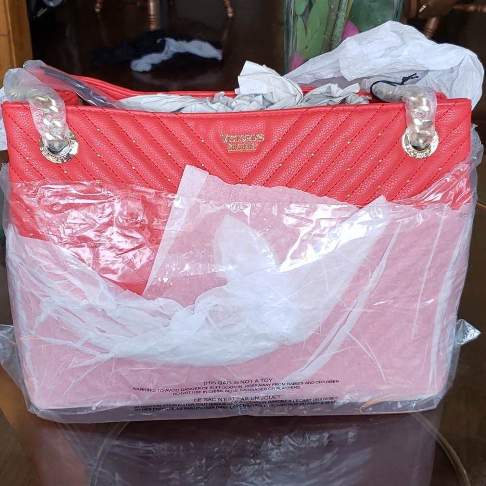 Victoria's secrets bag